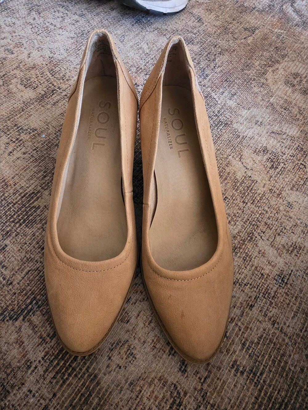 Naturalizer SOUL Tan Pointed-Toe Heels